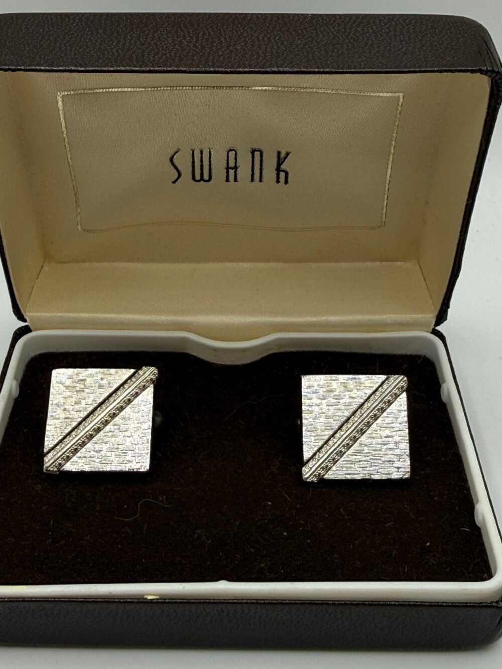 NIB Vintage Swank Gold Tone Square Cufflink Set